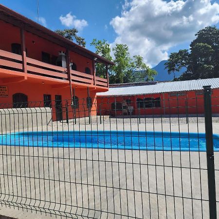 0001.09 - Maranduba - Chale Terreo - 1 Dormitorio - 6 Pessoas - 2 Quadras Do Mar - Piscina - Wi-Fi Ubatuba Esterno foto