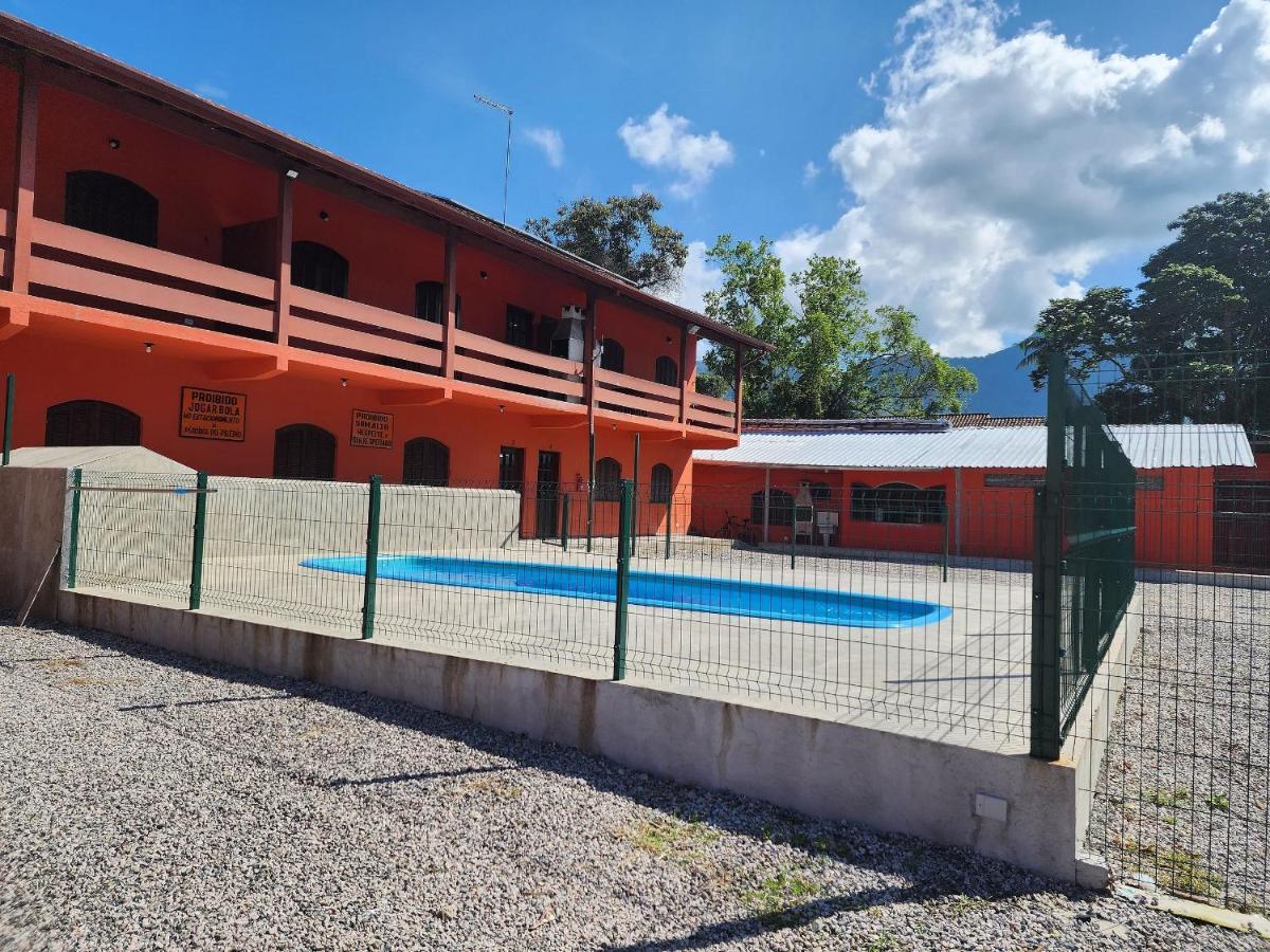 0001.09 - Maranduba - Chale Terreo - 1 Dormitorio - 6 Pessoas - 2 Quadras Do Mar - Piscina - Wi-Fi Ubatuba Esterno foto