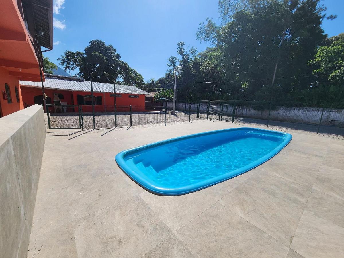 0001.09 - Maranduba - Chale Terreo - 1 Dormitorio - 6 Pessoas - 2 Quadras Do Mar - Piscina - Wi-Fi Ubatuba Esterno foto